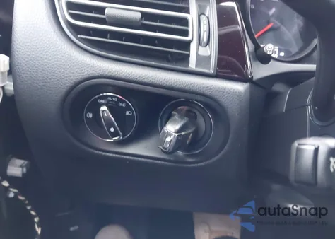 2020 Porsche Macan из США, поврежденный, VIN WP1AA2A58LLB02817